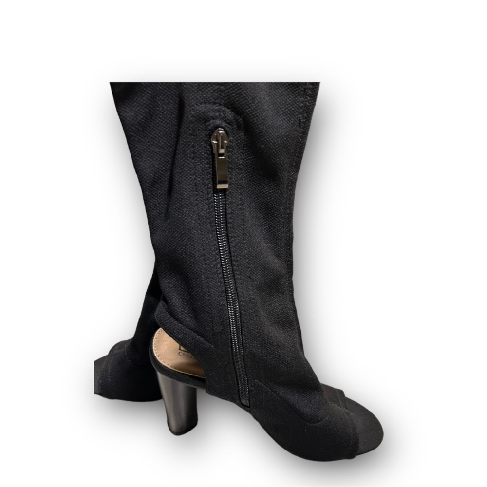 Black Boots